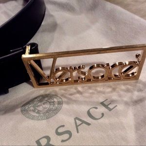 VERSACE  BLACK/GOLD VINTAGE LOGO BELT